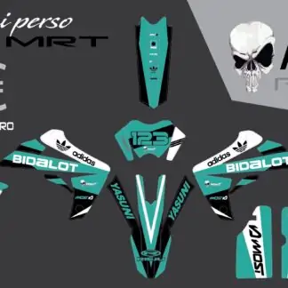 Transformez votre moto avec notre kit déco rieju mrt 50 personnalisable, fabriqué en France à partir de matières de haute qualité. Choisissez parmi des options brillantes comme holographique, chrome, pailleté, métallique ou chrome forgé pour donner à votre moto une touche personnelle qui ne passera pas inaperçue. Faites de votre moto un véritable reflet de votre style !